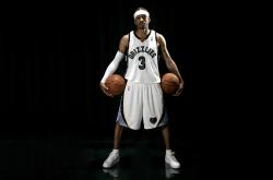 开云官方app入口-孤岛时刻，当武切维奇成为深圳唯一的坐标