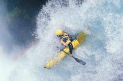 开云体育平台APP-跨越时代的对决，浓眉爆发一战封神，篮网冲出勇士重围，完成冠军试炼