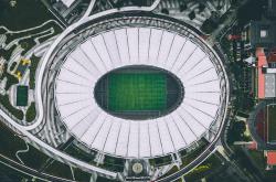 开云体育APP下载-宿命之战，2026世界杯B组，哥伦比亚铁骑碾碎北欧童话，久保建英以一人之力改写足球地理