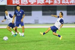 开云体育-新援加盟，球队整体战力提升