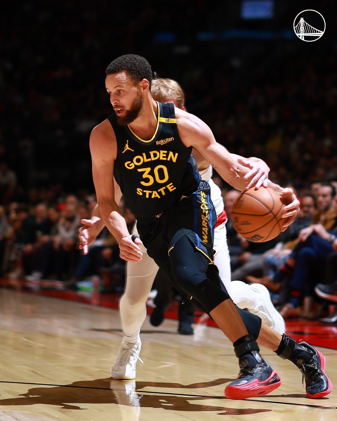 NBA巨星猛龙登陆西甲，帮助球队逆转胜利