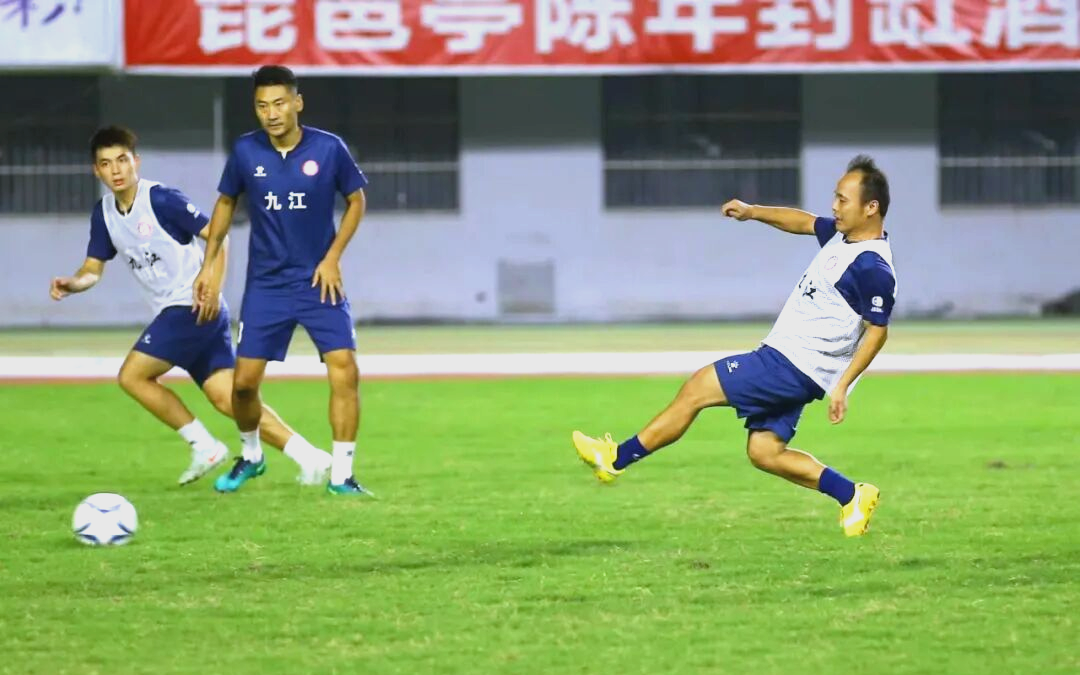 新援加盟，球队整体战力提升