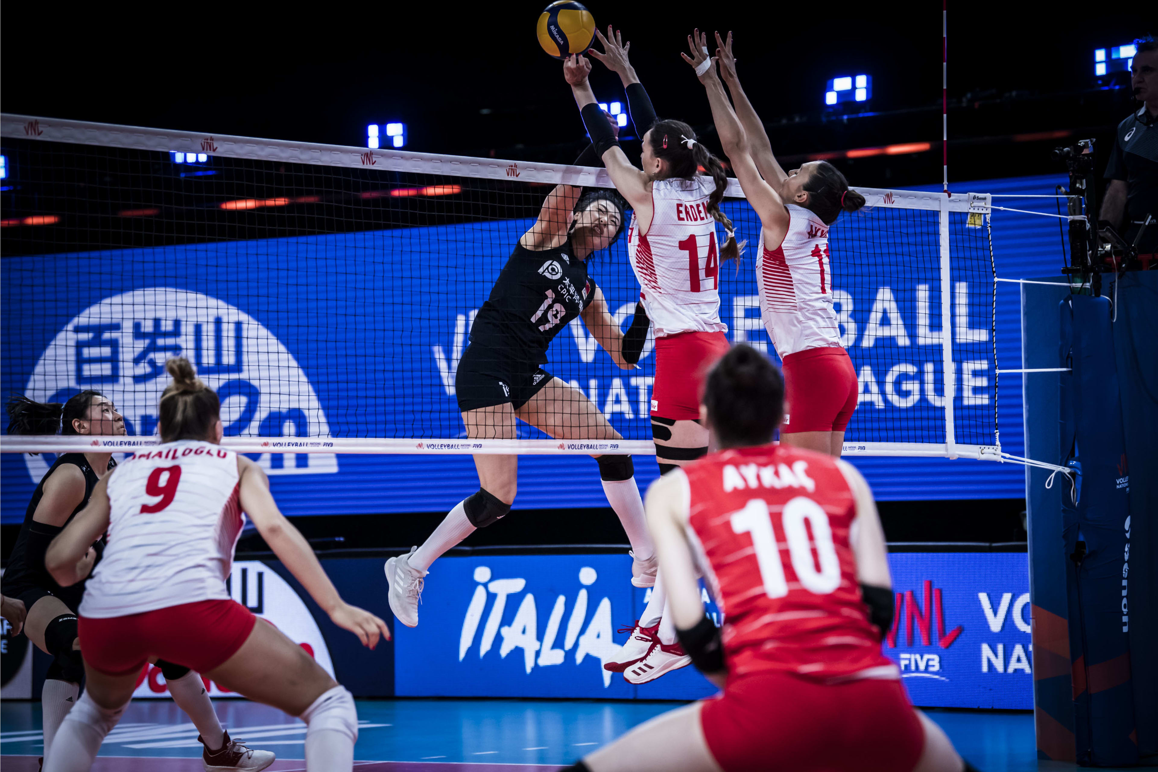 格兰纳集团主场不敌对手，遭遇两连败