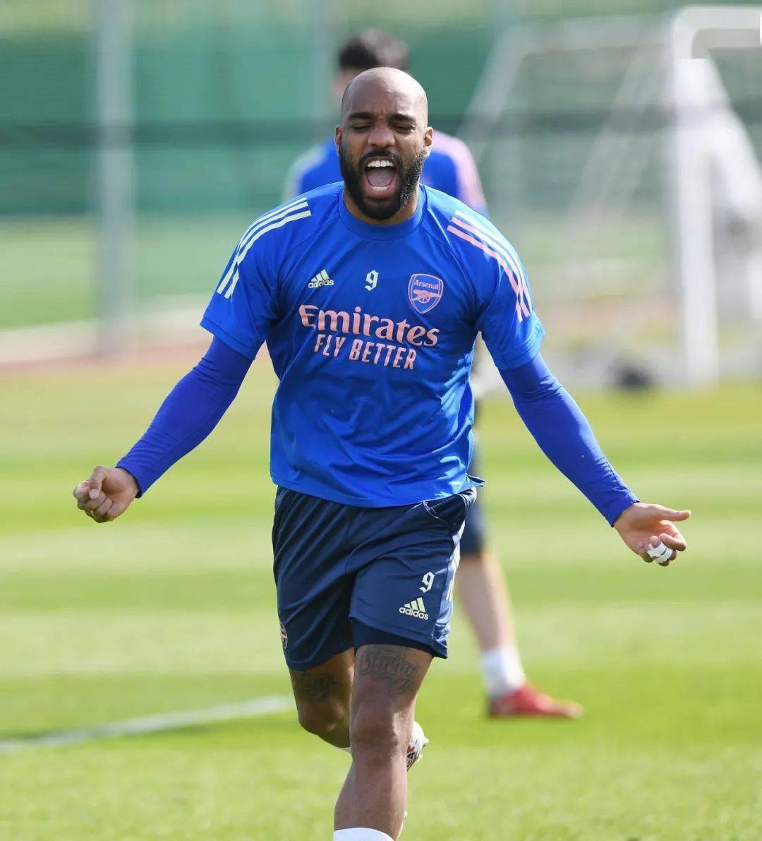 法国队绝杀瑞典队，奥恰洛夫状态火热的简单介绍